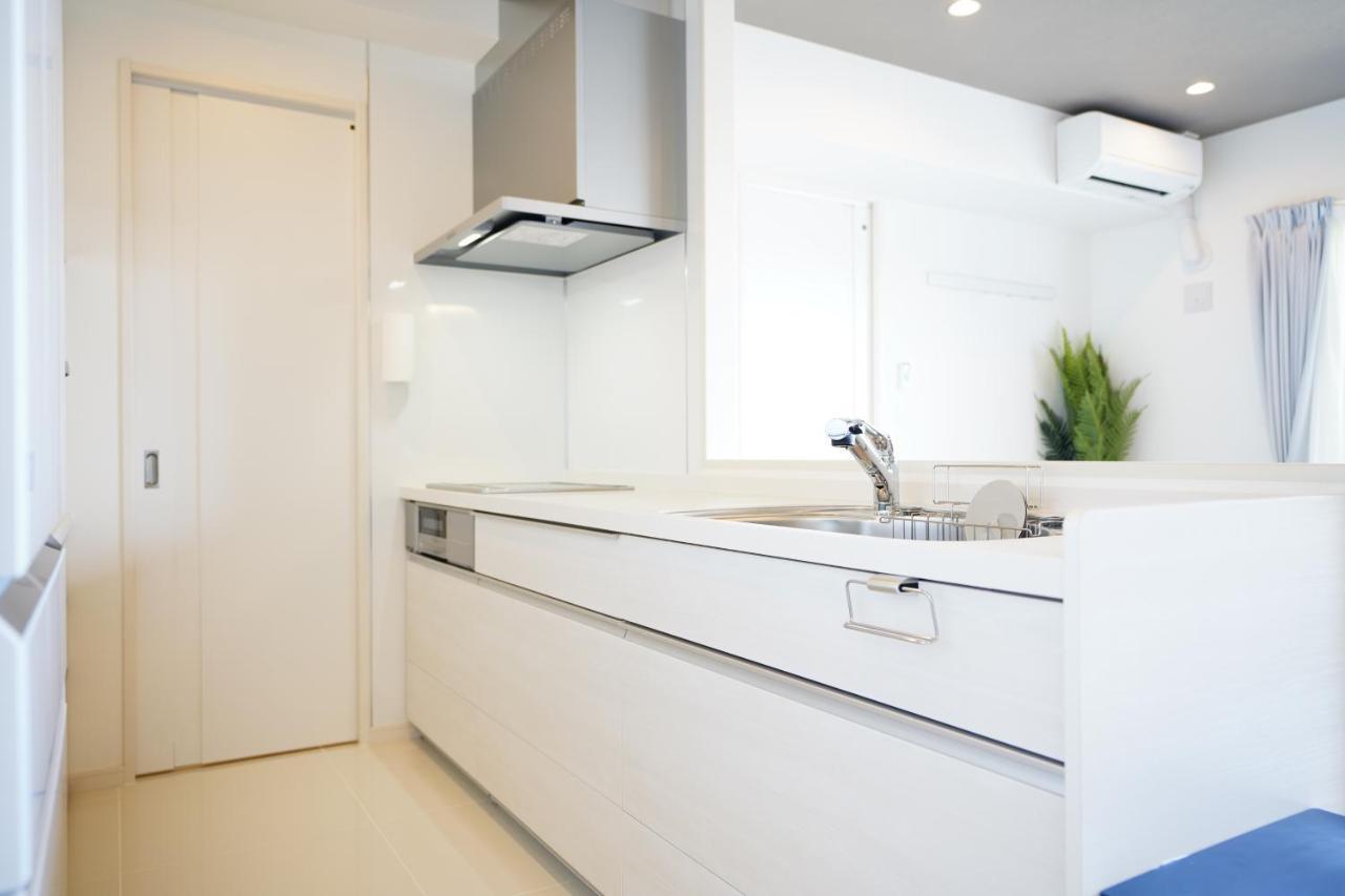 Sunshine Coast Apartment Chatan Exterior photo
